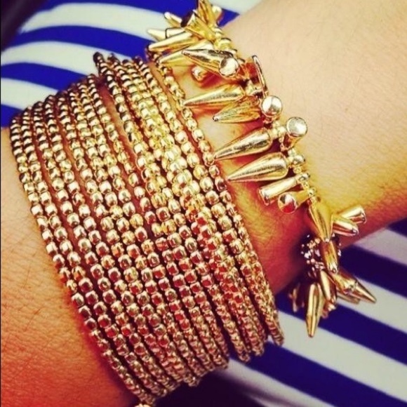 Stella & Dot | Dainty Gold Bangle Bracelet Bardot Retired Treasure - Picture 5 of 8